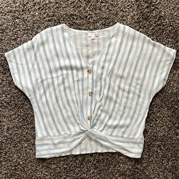 SO Tunic Style Front Twist Blue & White Striped Boho Blouse Top, Size Medium - Picture 7 of 13